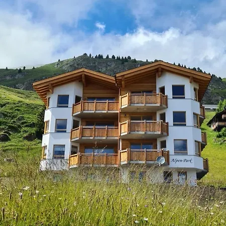 Alpen-park Dachwohnung Ost