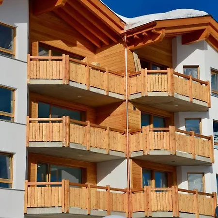 アパート Alpen-park Dachwohnung Ost リーデラルプ