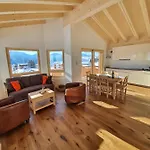 Alpen-park Dachwohnung Ost Riederalp