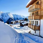 Alpen-park Dachwohnung Ost Riederalp