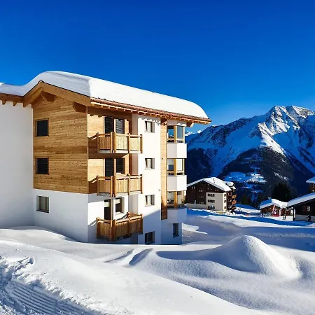 Alpen-park Dachwohnung Ost Lägenhet